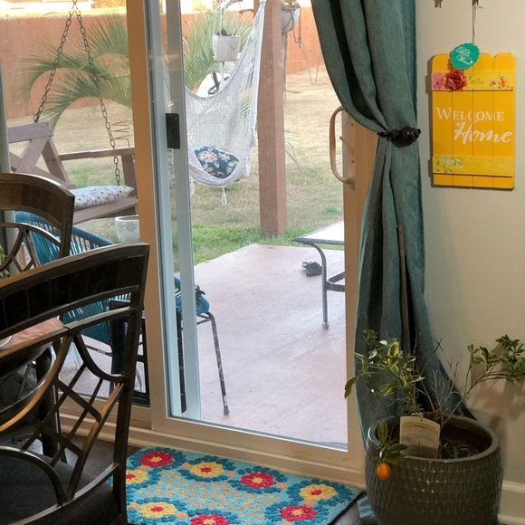 Pioneer Woman Yellow Welcome Home Sign - Picture 4 of 4